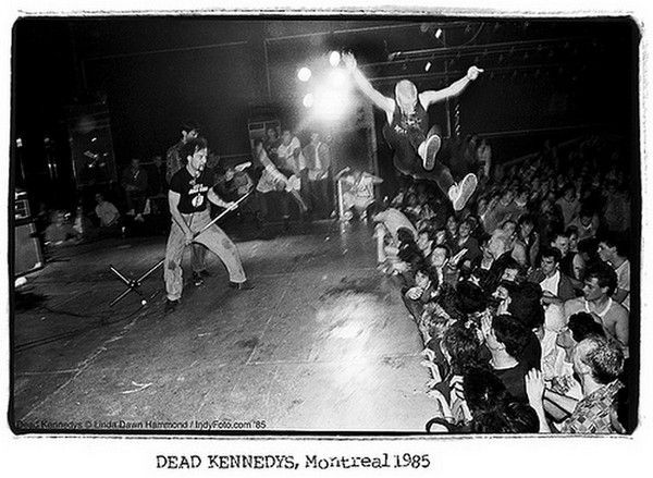 3 Dead Kennedys - Page 2